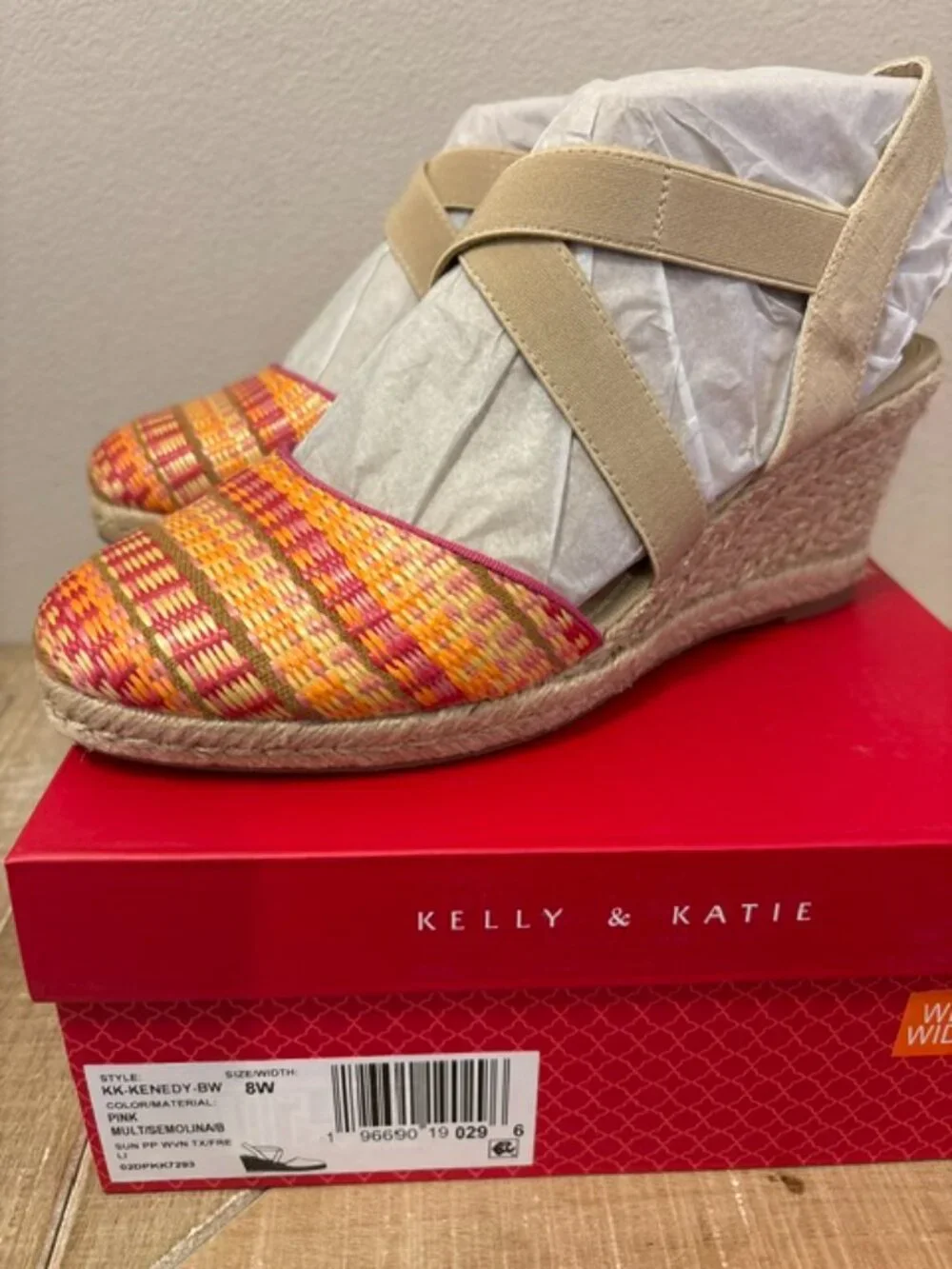 NEW Kelly & Katie Kenedy Espadrille Wedge Sandals Pink Size: Wide Width 8 or 8.5